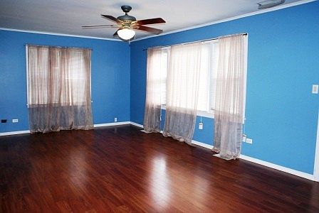 2nd image of 494 N Beverly Ave