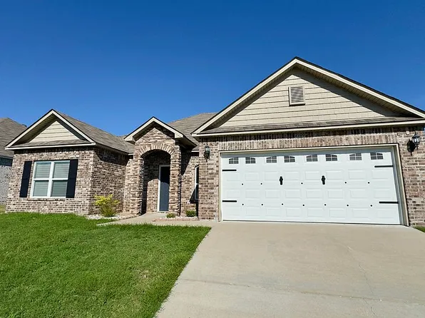 2100 Matthews Meadows Ln, Conway, AR 72032