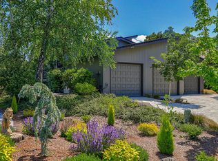 133 Black Oak St, Grants Pass, OR 97527