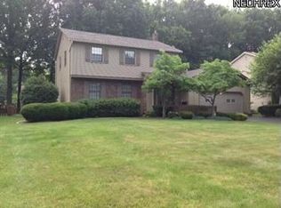 5545 Tracy Dr, Youngstown, OH 44512