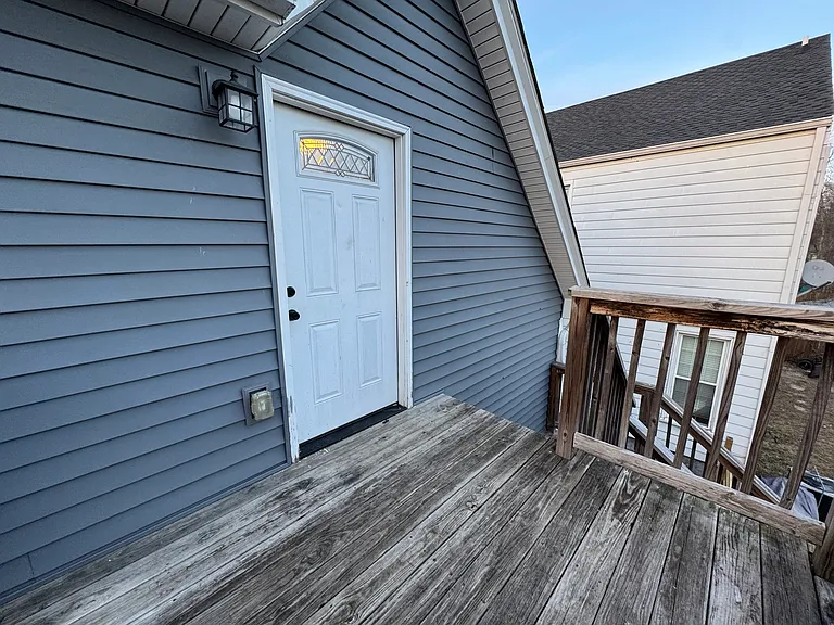 1828 Ekin Ave #2 — Photo 21