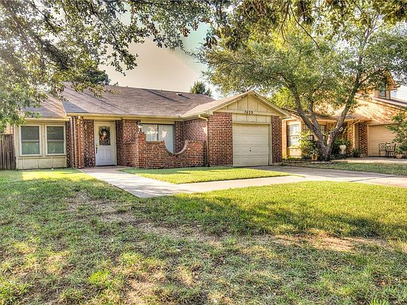 2nd image of 7409 Creekfall Dr