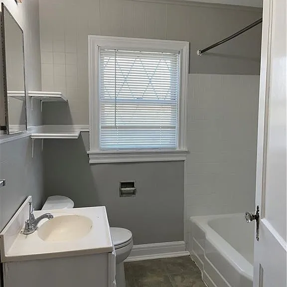 332 Rosebud Ave — Photo 8