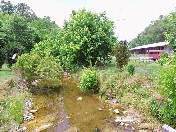 2nd image of 2665 Highway 160