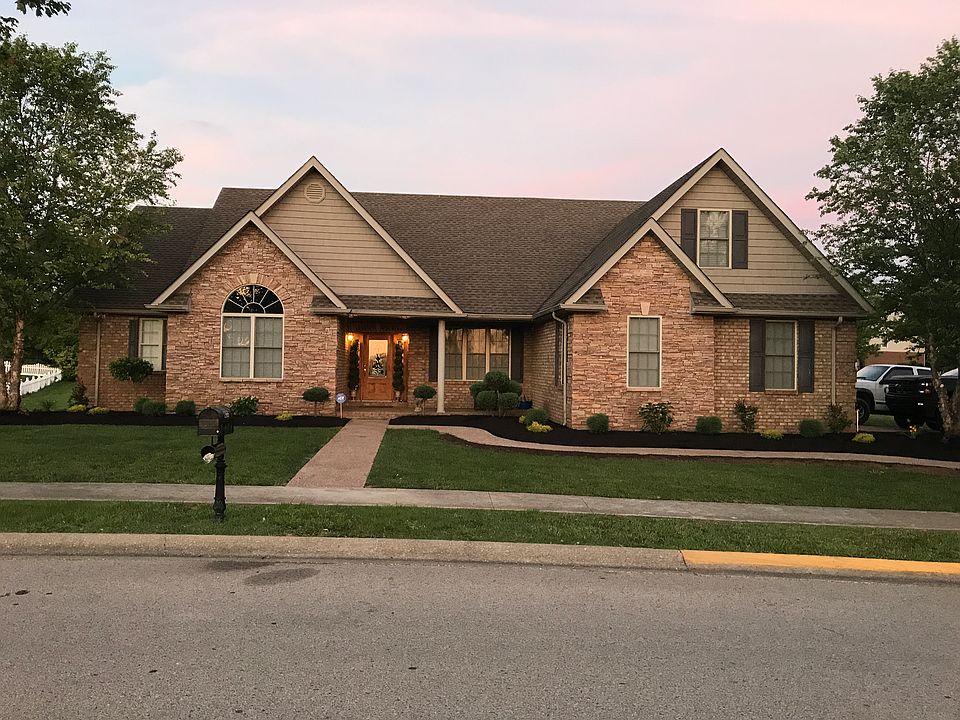 1st image of 1366 Clubhouse Ln