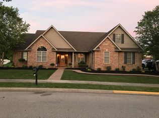 1366 Clubhouse Ln, Mount Sterling, KY 40353