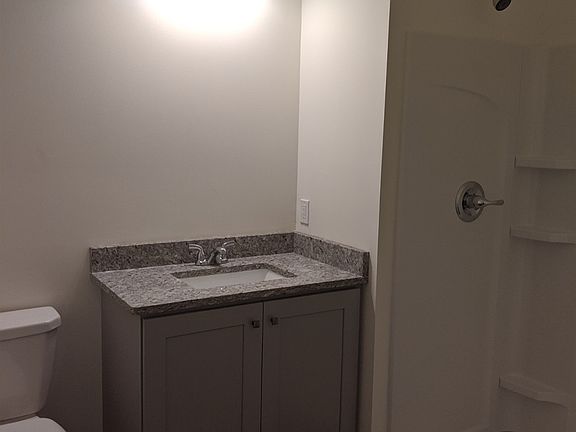 4th image of 12 White St #23