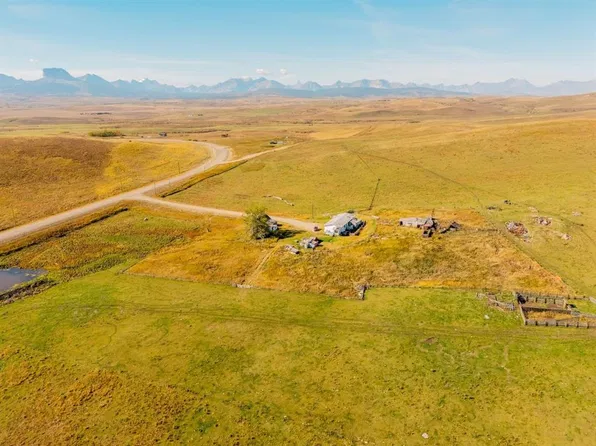 263050 S Township Road 20, Cardston County, AB T0K 1Y0