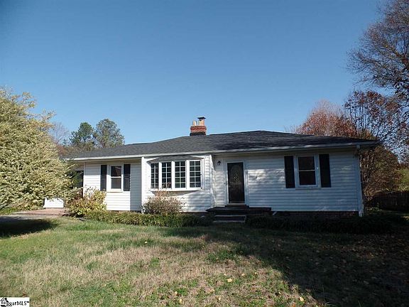 2nd image of 13 Hull Dr