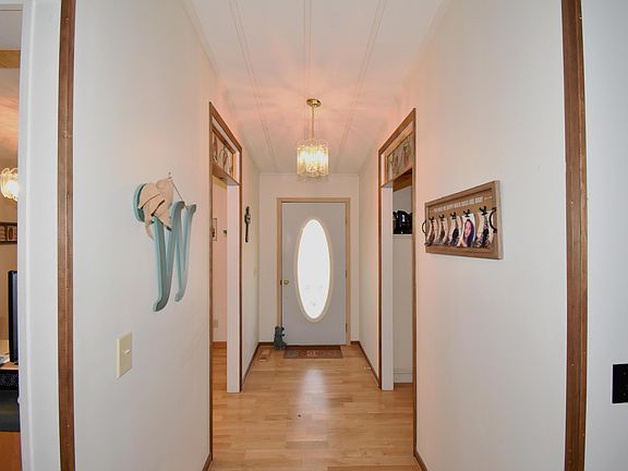 Image 3: 1703VossRd6