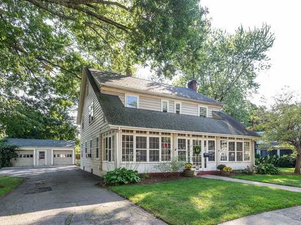 10 Adams St, North Attleboro, MA 02760