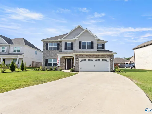 7038 Southgate Dr SE, Owens Cross Roads, AL 35763