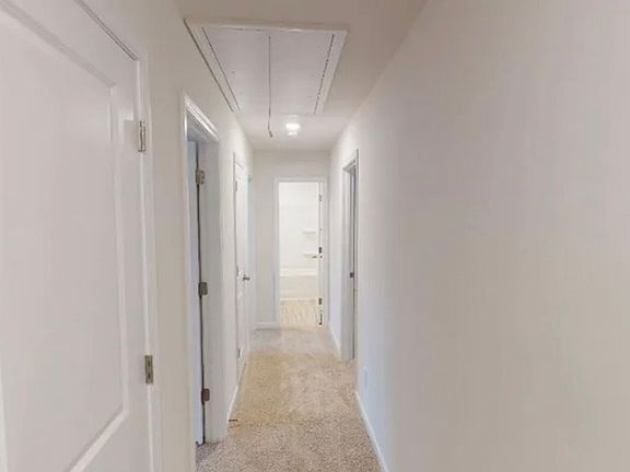 2ND FLOOR HALLWAY
