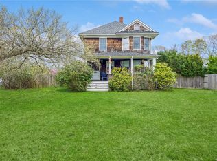 340 Old Country Rd, Eastport, NY 11941