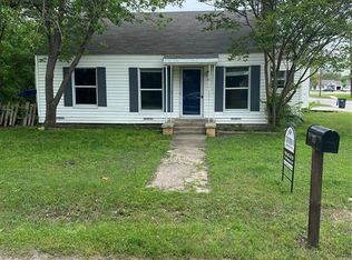 203 S 3rd St, Sanger, TX 76266