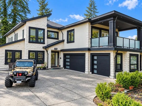 14186 Melrose Dr, Surrey, BC V3R 5R2