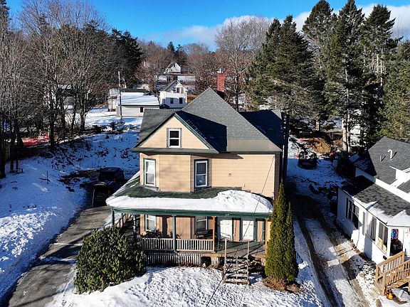 2nd image of 624 (622) Prospect Avenue