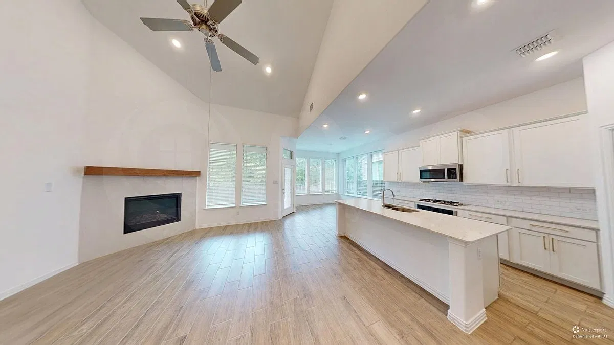 4 bed, 3.5 bath, 3102 sqft, $2,790 — Photo 4