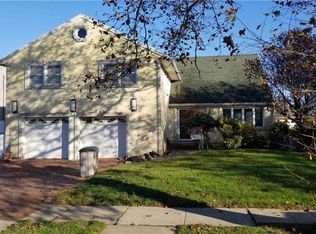 1510 Park St, Atlantic Beach, NY 11509