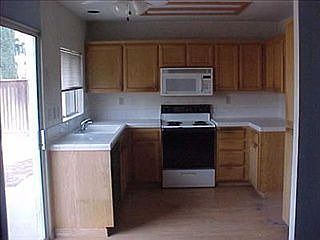 2nd image of 1327 Jonathan Pl