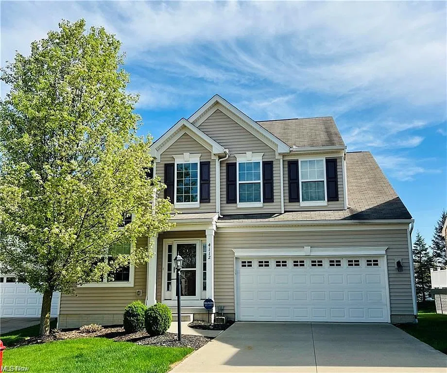 4 bed, 2015 sqft, $3,000 — Photo 1