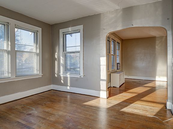 5th image of 708 E Unaka Ave APT 1