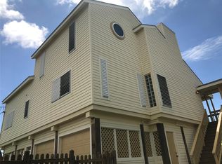 167 Four Master Rd, Freeport, TX 77541