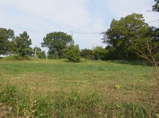 2 Pleasant Ridge Rd, Anderson, MO 64831