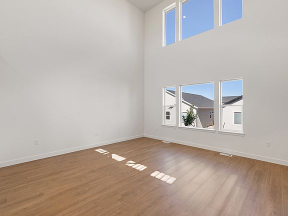 5th image of 12021 S Antelope Flat Way W #637