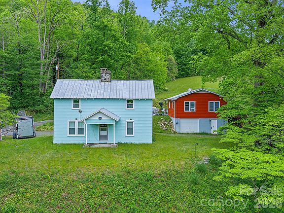 3rd image of 2380 Old Fort Rd