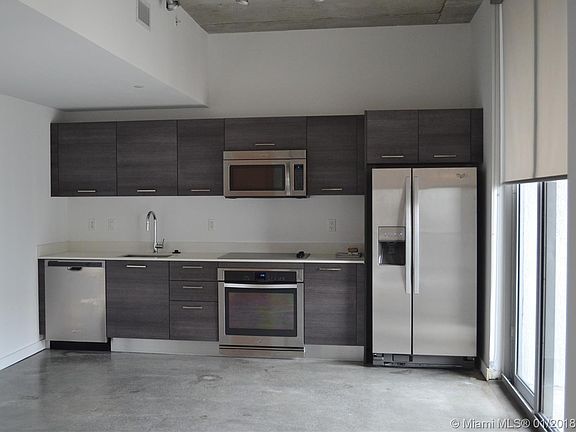 2nd image of 151 SE 1st St #A1608