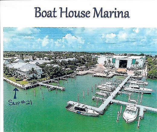 Wet Slip #21 BoatHouseMarina