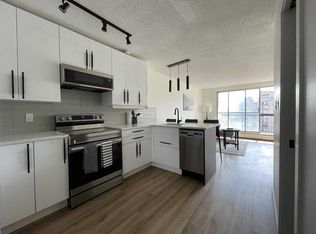 340 N 14th Ave SW #703, Calgary, AB T2R1H4