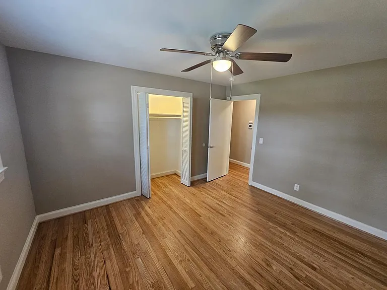 112 Timberlane Dr — Photo 12