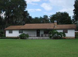 3825 McIntosh Rd, Dover, FL 33527