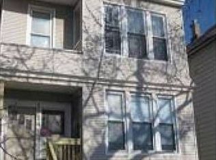 1114 W Addison St, Chicago, IL 60613