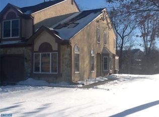 11 Sequoia Dr, Newtown, PA 18940