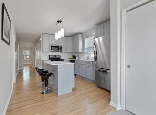 3328 W Eastwood Ave FLOOR 2, Chicago, IL 60625