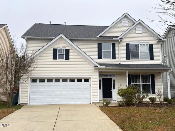 266 Stobhill Ln, Holly Springs, NC 27540