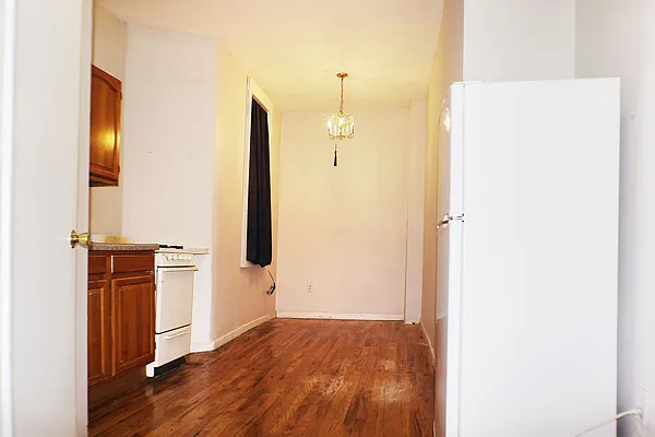 Rented by Nooklyn NYC LLC | media 16