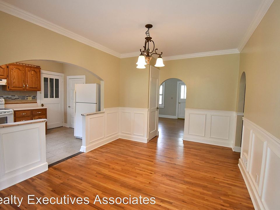 1st image of 2111 Old Knoxville Pike