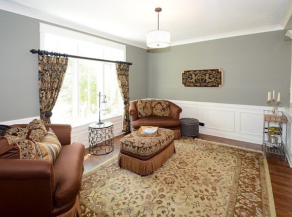 3rd image of 1126 N Dunton Ave