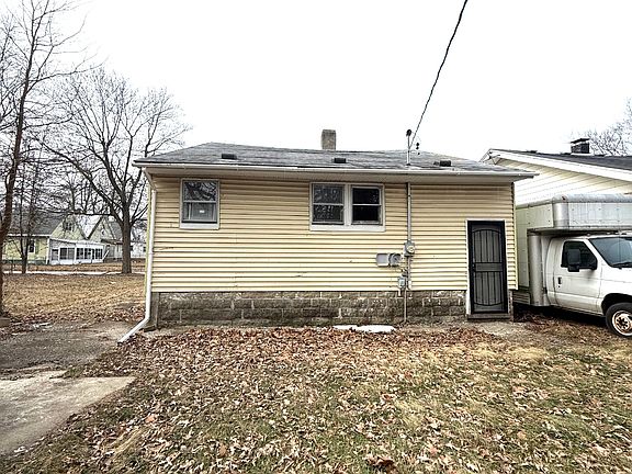 2nd image of 2132 N Church St