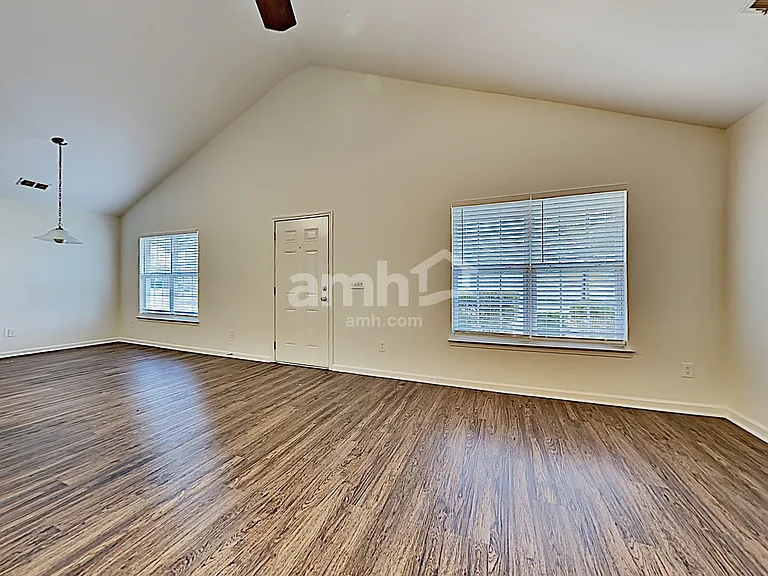 1037 Steelechase Ln — Photo 7