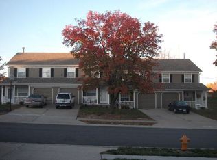 739 SW Lemans Ln, Lees Summit, MO 64082