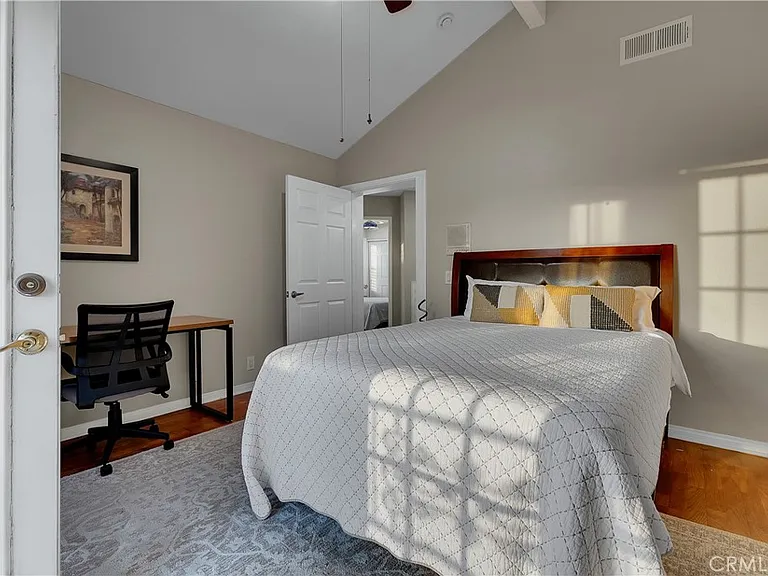 39990 Gibraltar Dr — Photo 42