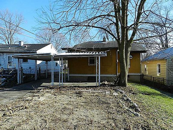 4th image of 810 S Norfolk St