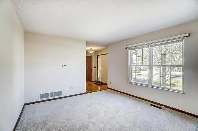 2444 Highlandtown Dr — Photo 5