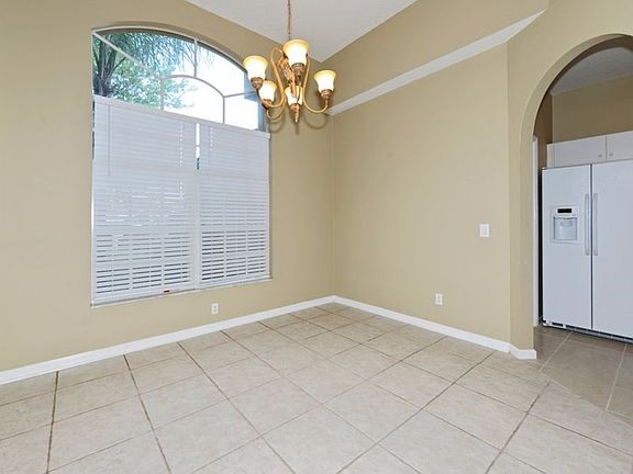 3rd image of 1207 Lausberg Pl