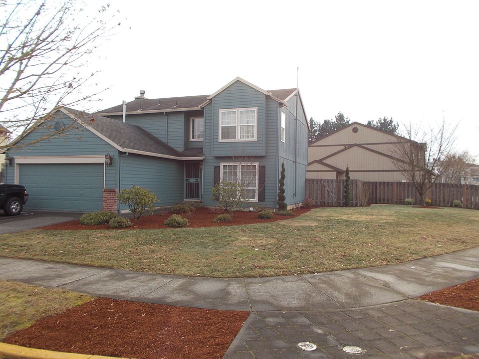 1st image of 6102 SE Sierra St